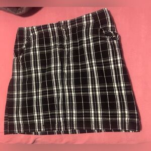 Small plaid hollister mini skirt